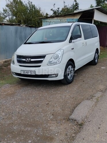 Hyundai H-1 2011, 450,000 km - 2.5 л - Sabirabad