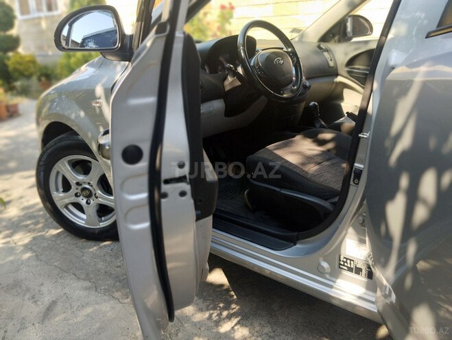 Kia  2009, 400,000 km - 1.4 l - Zaqatala