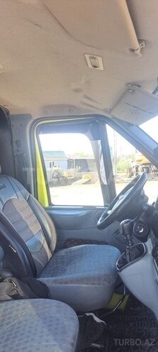 Ford Transit 2009, 220,000 km - 2.4 l - Salyan