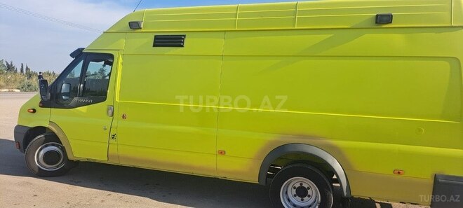 Ford Transit 2009, 220,000 km - 2.4 l - Salyan