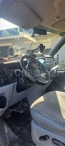 Ford Transit 2009, 220,000 km - 2.4 l - Salyan