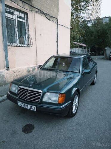 Mercedes E 200 1995, 276,000 km - 2.0 л - Bakı
