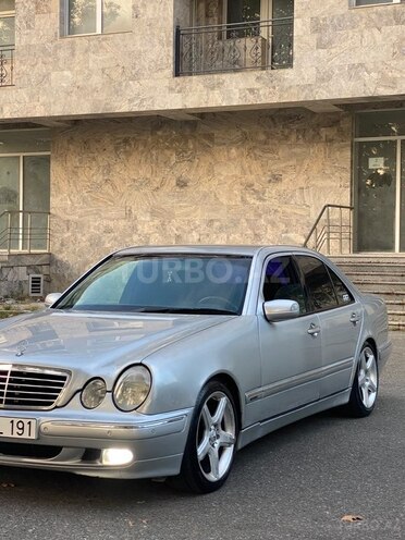Mercedes E 220 1999, 390,000 km - 2.2 l - Ağcabədi