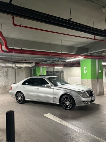Mercedes E 220 2007, 250,000 km - 2.2 л - Bakı