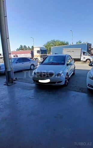 Mercedes B 170 2009, 142,000 km - 1.7 l - Bakı