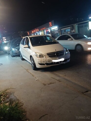 Mercedes B 170 2009, 142,000 km - 1.7 l - Bakı
