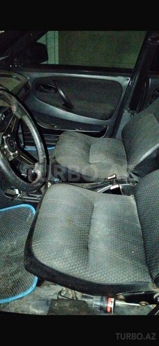 LADA (VAZ) 2115 2005, 384,845 km - 1.5 l - Salyan