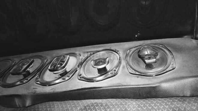 LADA (VAZ) 2115 2005, 384,845 km - 1.5 l - Salyan