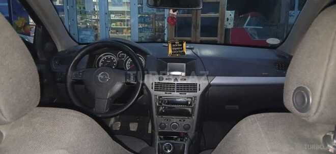 Opel Astra 2025, 300,000 km - 1.2 l - Qazax
