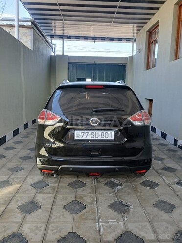 Nissan X-Trail 2015, 145,000 km - 2.5 l - Gəncə