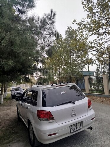 Mitsubishi Airtrek 2001, 284,900 km - 2.4 l - Ağdam