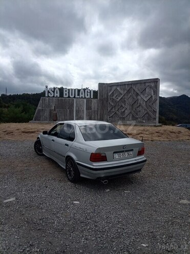 BMW 318 1992, 310,000 km - 1.8 l - Ağdam
