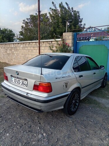 BMW 318 1992, 310,000 km - 1.8 l - Ağdam