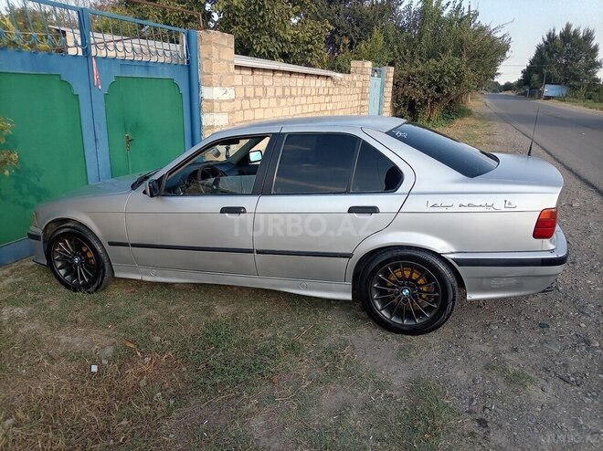 BMW 318 1992, 310,000 km - 1.8 l - Ağdam