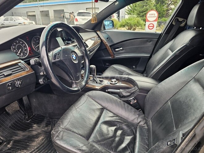 BMW 525 2006, 200,000 km - 3.0 л - Qəbələ