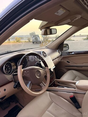Mercedes GL 450 4MATIC 2007, 237,878 km - 4.7 l - Sumqayıt
