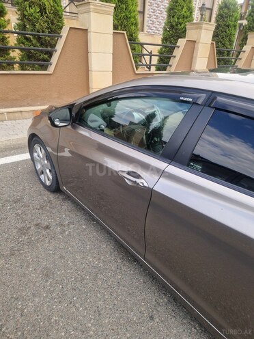 Hyundai Elantra 2013, 262,323 km - 1.8 l - Bakı