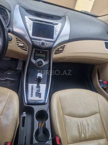 Hyundai Elantra 2013, 262,323 km - 1.8 l - Bakı