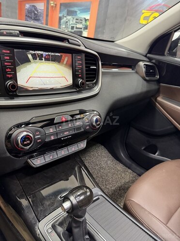 Kia Sorento 2017, 174,000 km - 2.0 l - Sumqayıt