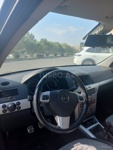 Opel Astra 2009, 233,300 km - 1.4 l - Sumqayıt