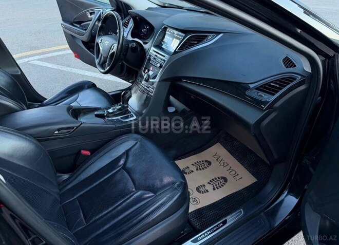Hyundai Grandeur 2016, 220,000 km - 2.2 л - Gəncə