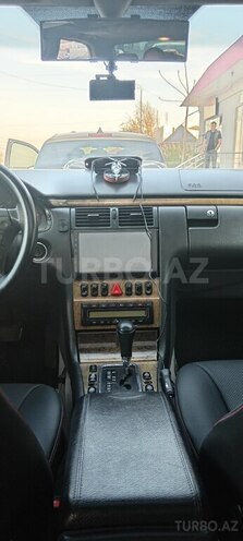 Mercedes E 220 1999, 555,500 km - 2.2 l - Qusar