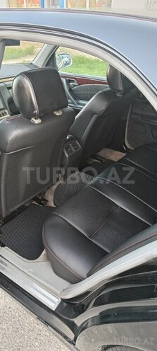 Mercedes E 220 1999, 555,500 km - 2.2 l - Qusar