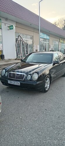 Mercedes E 220 1999, 555,500 km - 2.2 l - Qusar