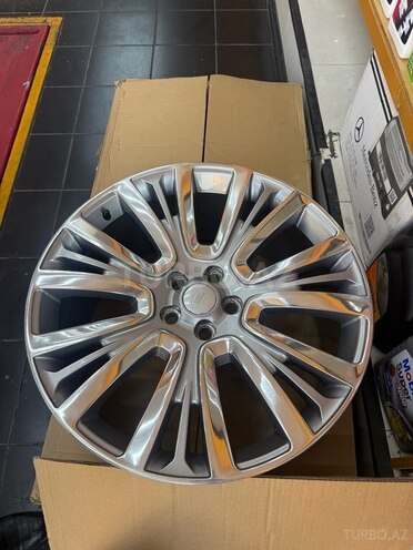 Land Rover Range Rover 2015, 77,500 km - 5.0 l - Bakı