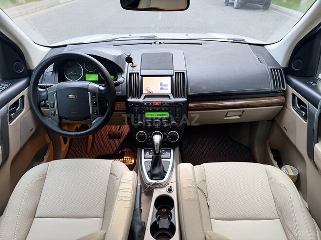 Land Rover Freelander 2009, 211,444 km - 3.2 l - Sumqayıt