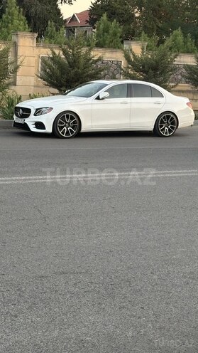 Mercedes E 300 2018, 89,600 km - 2.0 л - Cəlilabad
