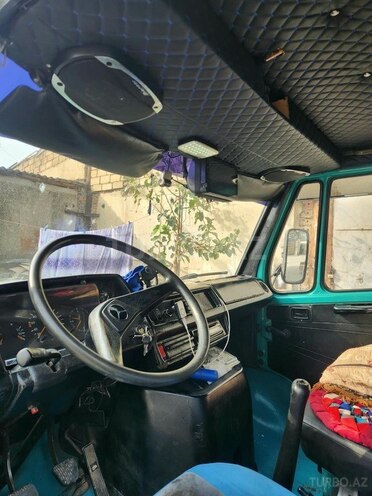 Mercedes 410 D 1992, 288,550 km - 2.9 л - Bakı