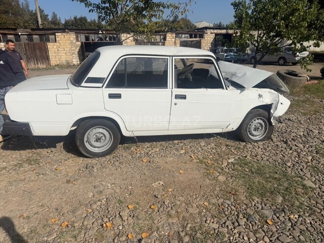 LADA (VAZ) 2107 2006, 352,122 km - 1.6 л - Qazax