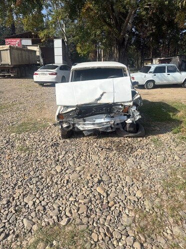 LADA (VAZ) 2107 2006, 352,122 km - 1.6 л - Qazax