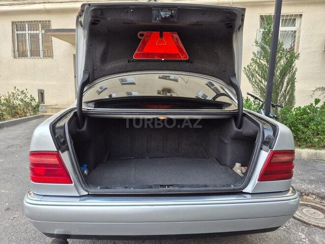 Mercedes E 200 1996, 357,000 km - 2.0 л - Bakı