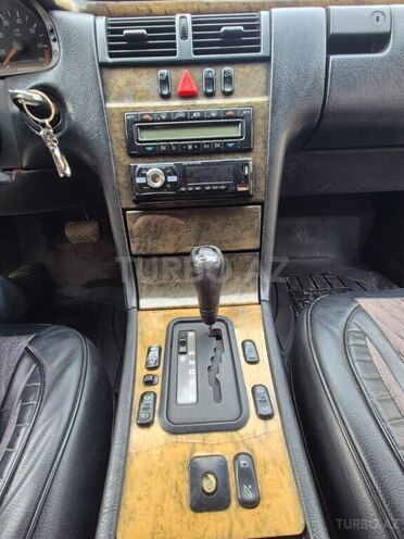 Mercedes E 200 1996, 357,000 km - 2.0 л - Bakı
