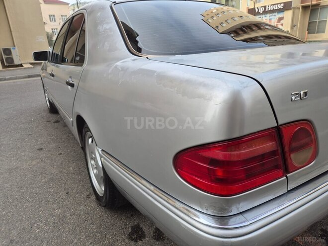 Mercedes E 200 1996, 357,000 km - 2.0 л - Bakı