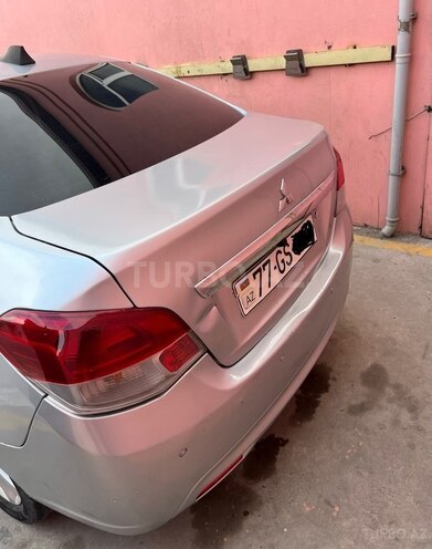 Mitsubishi Attrage 2016, 210,000 km - 1.2 l - Bakı