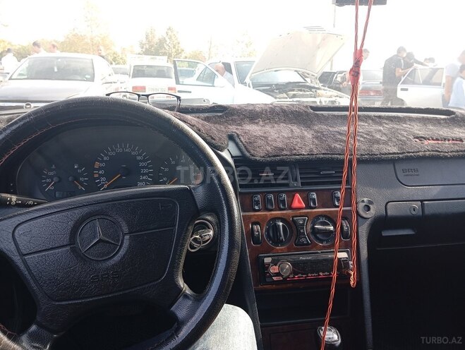 Mercedes C 240 1998, 500,000 km - 2.4 l - İmişli