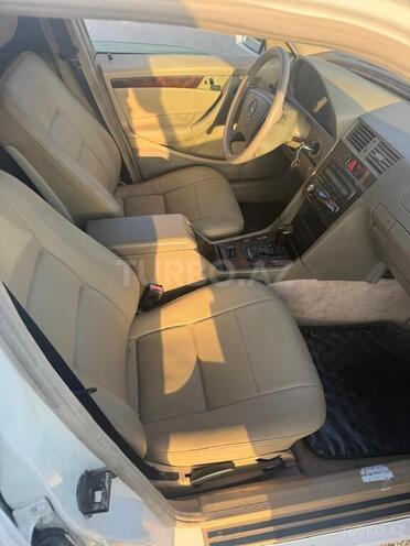 Mercedes C 230 1997, 342,600 km - 2.3 l - Bakı