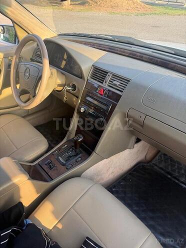 Mercedes C 230 1997, 342,600 km - 2.3 l - Bakı