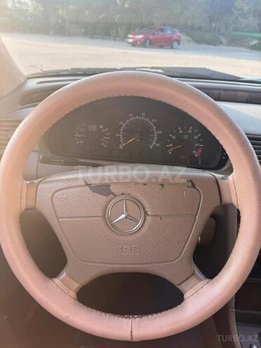 Mercedes C 230 1997, 342,600 km - 2.3 l - Bakı