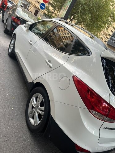 Hyundai ix35 2012, 255,000 km - 2.0 l - Bakı
