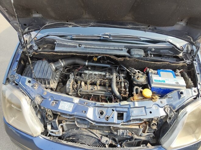 Opel Meriva 2006, 250,000 km - 1.3 l - Salyan