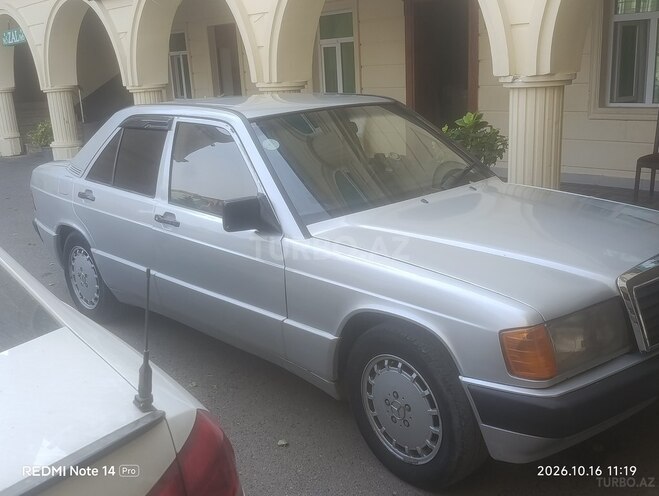 Mercedes 190 1992, 330,000 km - 1.8 l - Bakı
