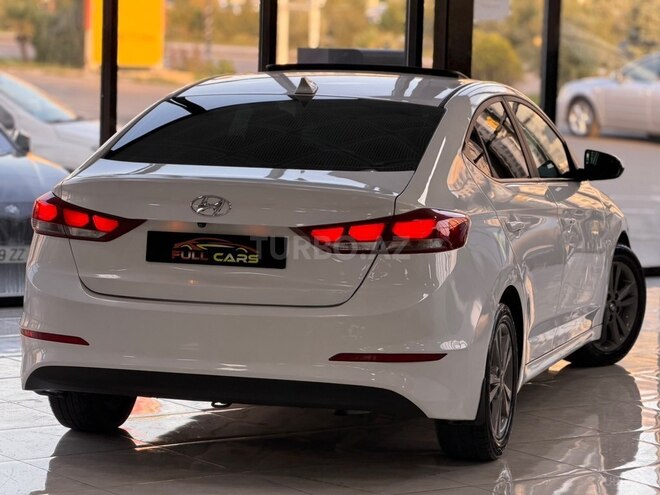 Hyundai Elantra 2018, 154,731 km - 2.0 l - Sumqayıt