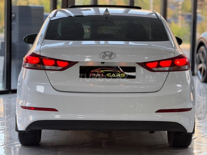 Hyundai Elantra 2018, 154,731 km - 2.0 l - Sumqayıt