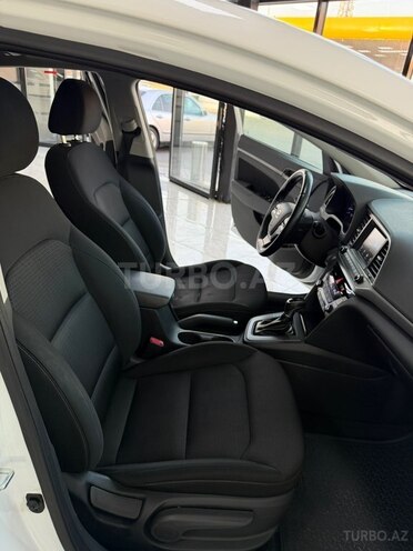 Hyundai Elantra 2018, 154,731 km - 2.0 l - Sumqayıt