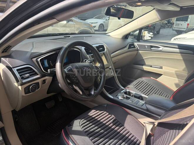 Ford Fusion (North America) 2017, 181,000 km - 2.0 л - Bakı