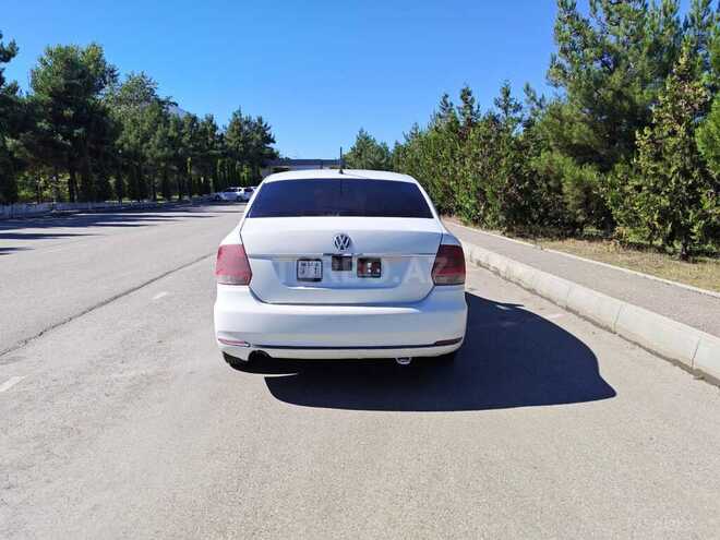 Volkswagen Polo 2019, 179,000 km - 1.6 l - Bakı